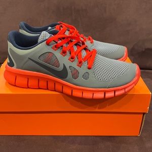 NIKE. sneakers Free 5.0 size 5Y NIB